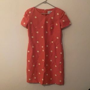 Vintage polka dot dress!! 💕